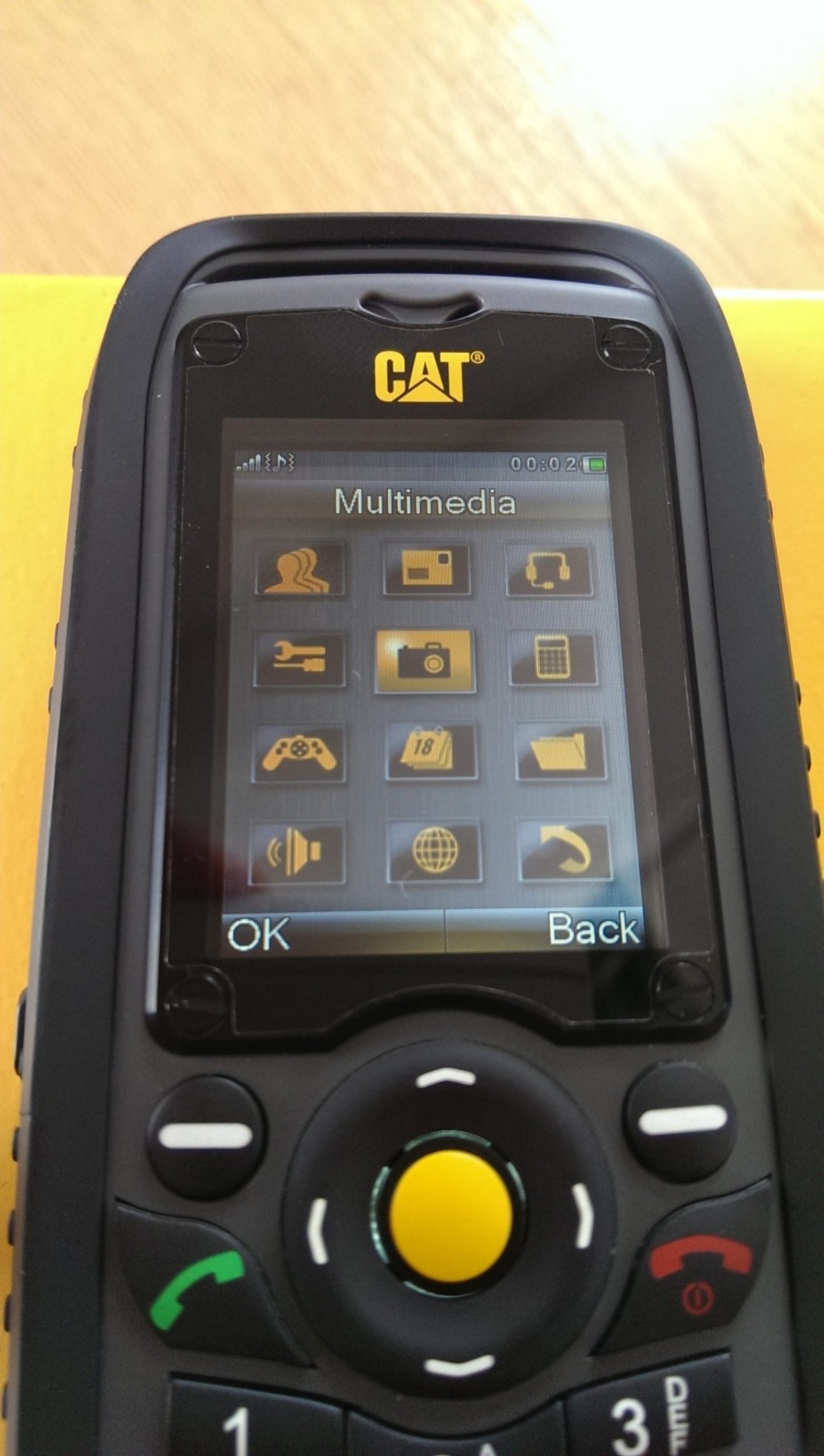 گوشی موبایل کاترپیلار مدل کت بی 25 | CAT B25